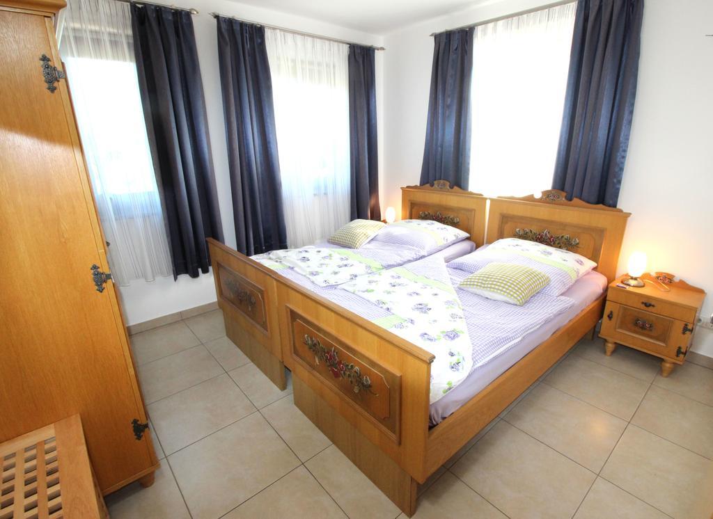 Gaestehaus Duernberg Appartement Pastetten